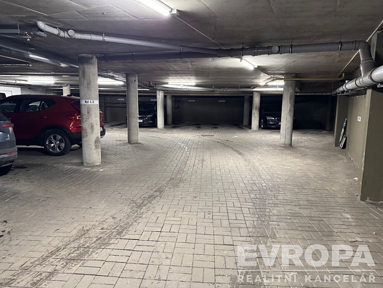 Pronájem garáže 16 m² - foto 2