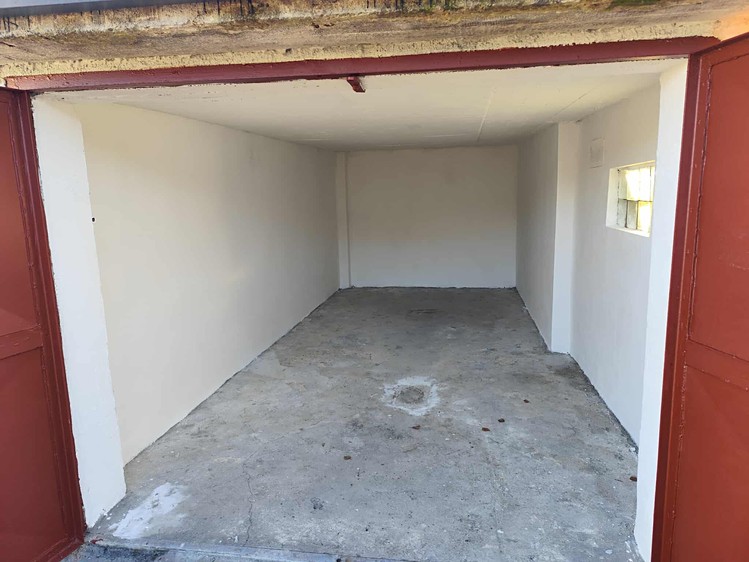 Pronájem garáže 18 m² - foto 1
