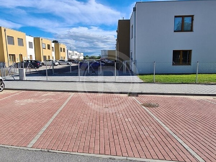 Pronájem specifického typu nemovitosti 16 m² - foto 3