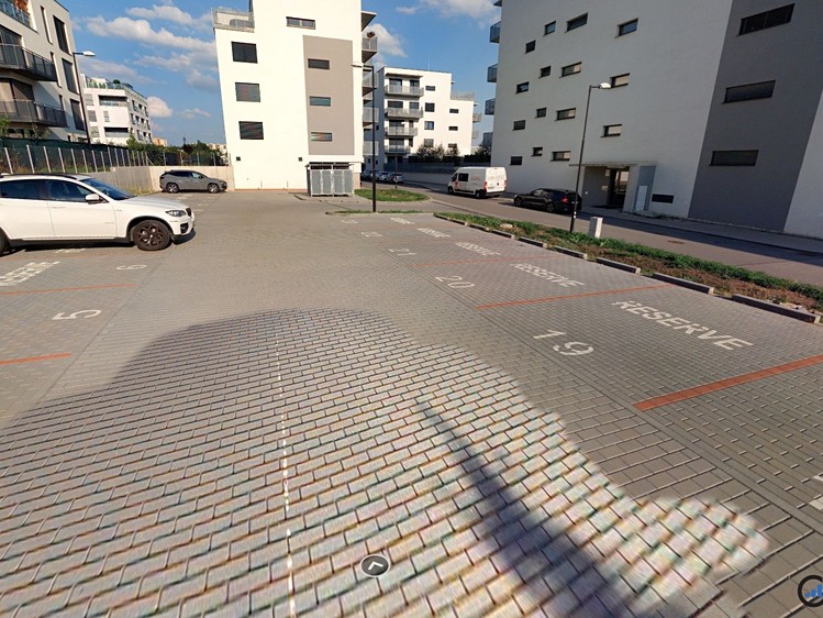 Pronájem garážového stání 12 m² - foto 2