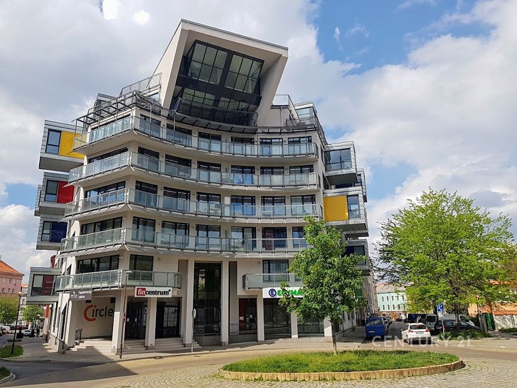 Pronájem garážového stání 9 m² - foto 5