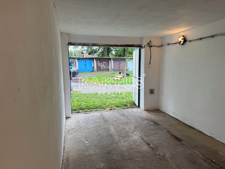 Pronájem garáže 20 m² - foto 3