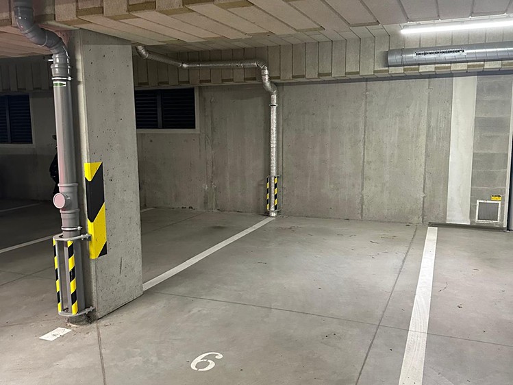 Pronájem garážového stání 13 m² - foto 3