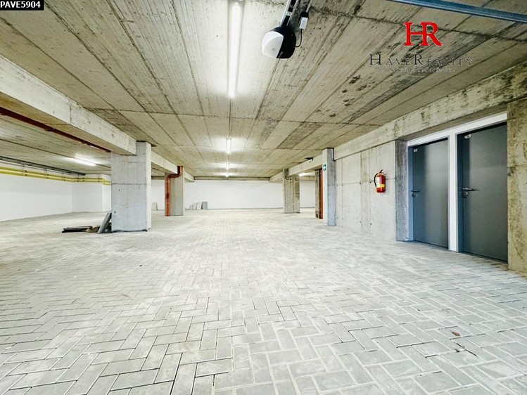 Pronájem garáže 15 m² - foto 1