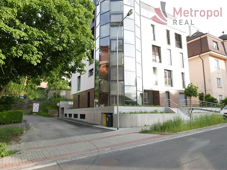 Pronájem garáže 13 m² - foto 5