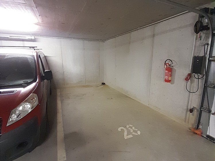 Pronájem garážového stání 16 m² - foto 2