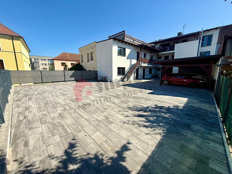 Pronájem specifického typu nemovitosti 13 m² - foto 1