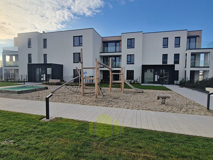 Pronájem garážového stání 13 m² - foto 3