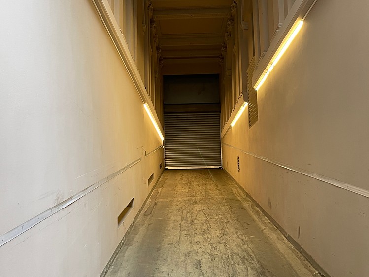 Pronájem garážového stání 11 m² - foto 3