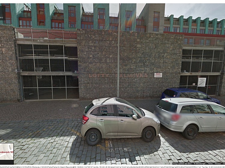 Pronájem garážového stání 13 m² - foto 4