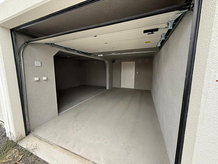 Pronájem garáže 36 m² - foto 2