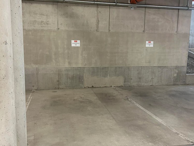 Pronájem garážového stání 14 m² - foto 3