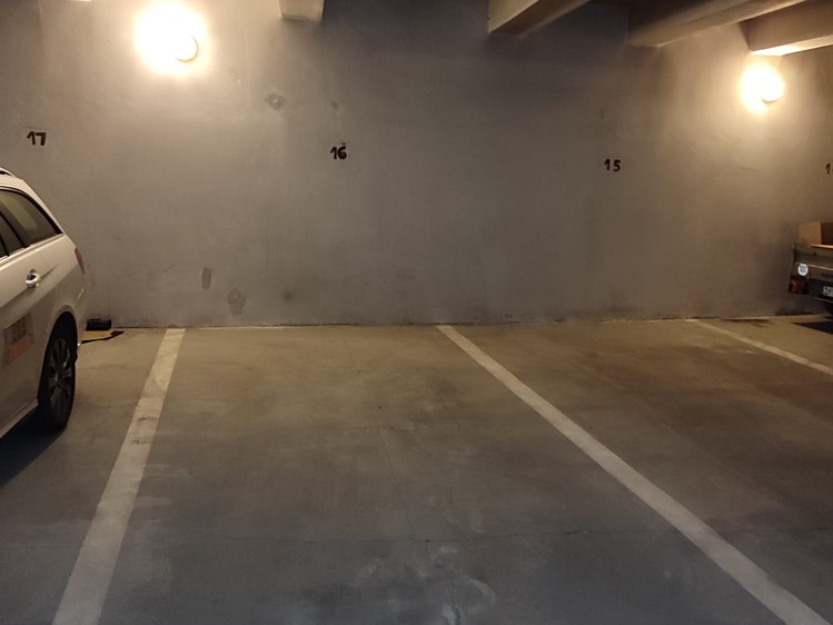 Pronájem garážového stání 11 m² - foto 5