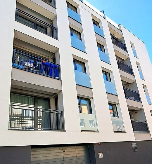 Pronájem garážového stání 15 m² - foto 4