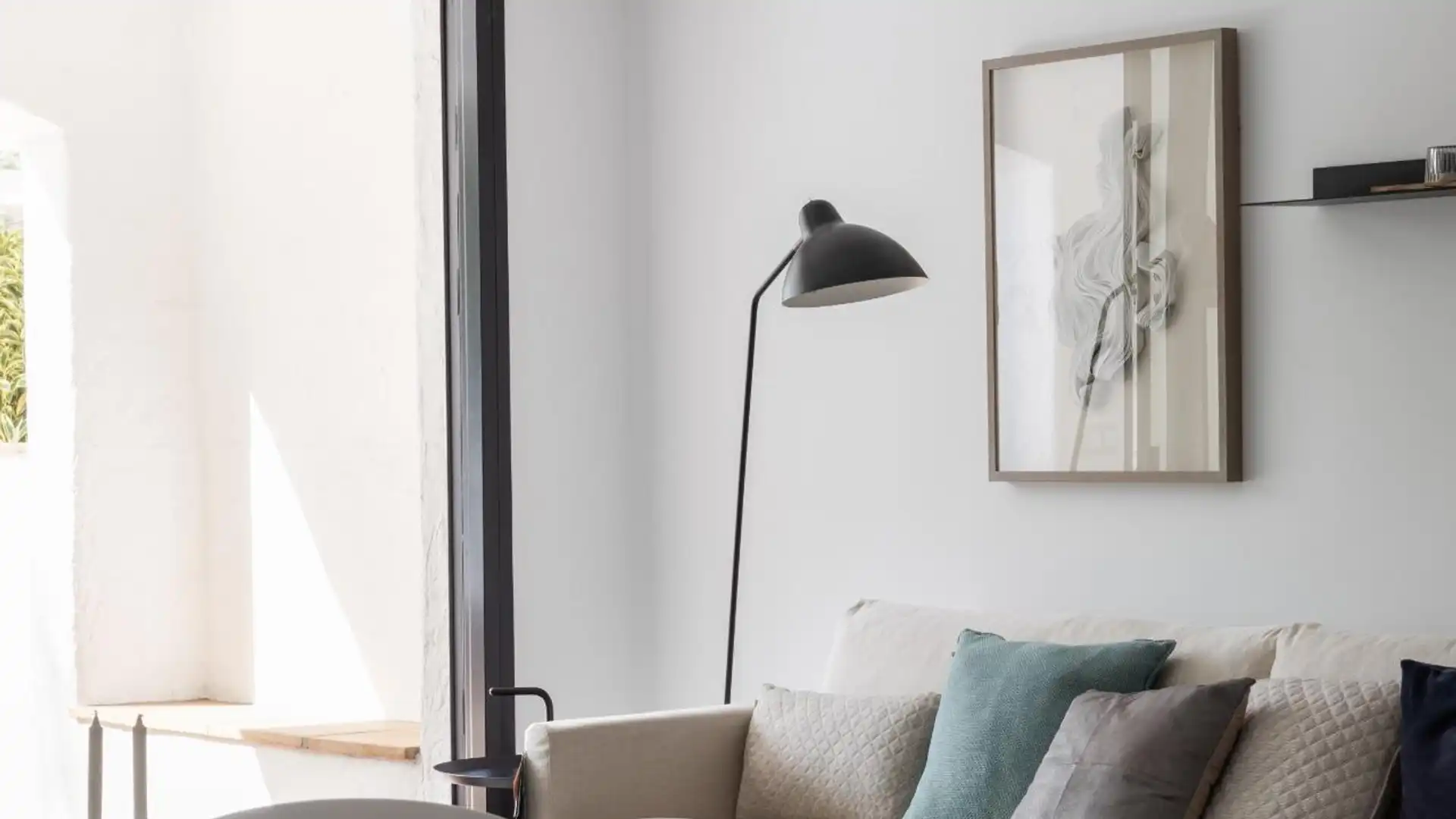 Luminoso apartamento de 3 dormitorios ubicado en un complejo cerrado y exclusivo en el corazón de Puerto Banús, a solo u - foto 6