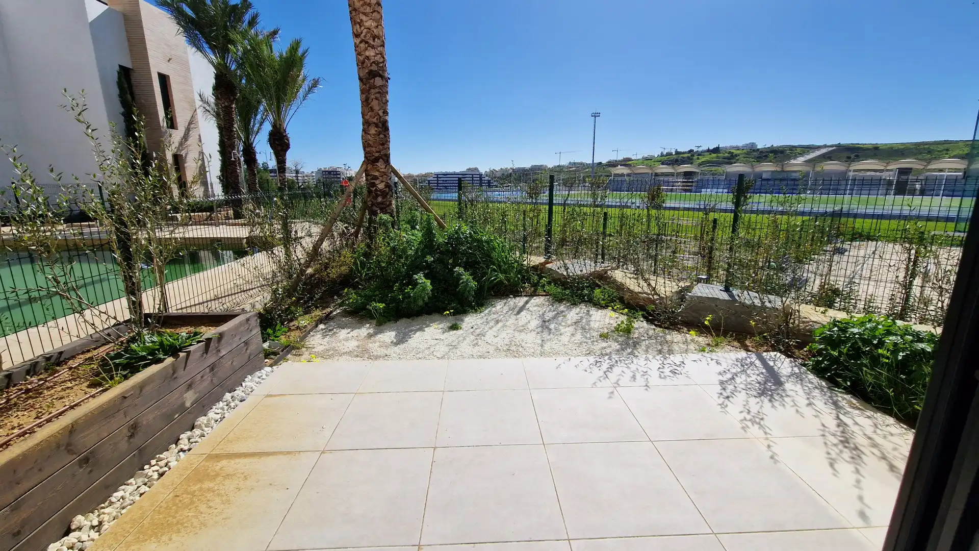 Fantástico apartamento de 3 dormitorios a estrenar, en planta baja en el complejo recién construido en Residencial Senda - foto 6