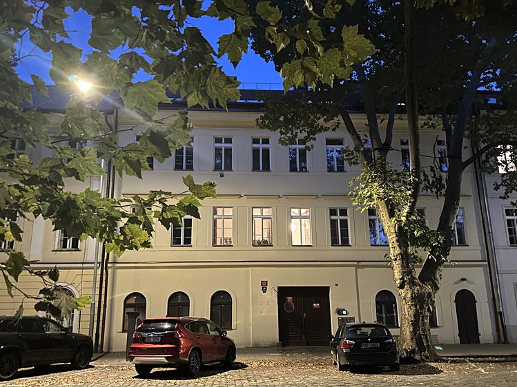 Prodej bytu 2+kk 67 m² (Mezonet) - foto 1