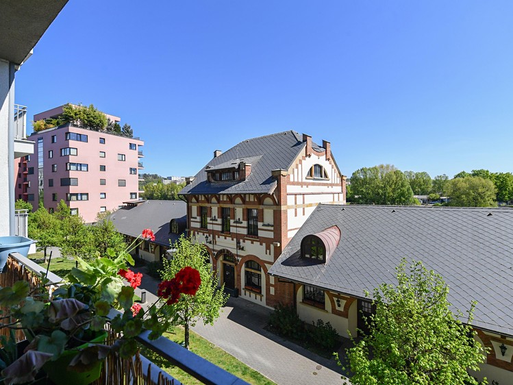 Prodej bytu 3+kk 98 m² - foto 1