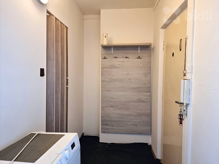 Prodej bytu 1+1 33 m² - foto 4