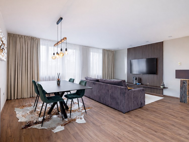 Prodej bytu 3+kk 102 m² (Jednopodlažní) - foto 1