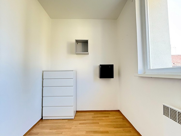 Prodej bytu 1+kk 29 m² - foto 2
