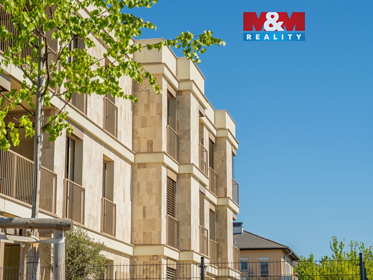 Prodej bytu 4+kk 101 m² - foto 1