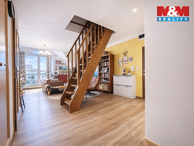 Prodej bytu 4+kk 97 m² - foto 2