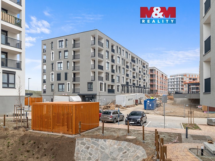 Prodej bytu 1+kk 26 m² - foto 1