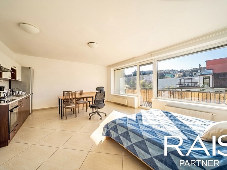 Prodej bytu 1+kk 55 m² - foto 2
