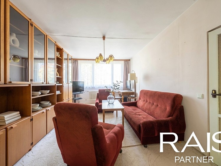 Prodej bytu 3+1 66 m² (Jednopodlažní) - foto 1