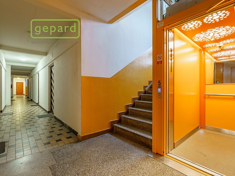 Prodej bytu 1+kk 18 m² - foto 4
