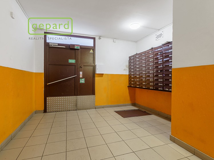 Prodej bytu 1+kk 18 m² - foto 5