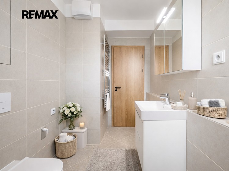 Prodej bytu 1+kk 34 m² (Jednopodlažní) - foto 8