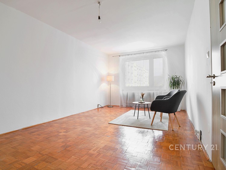 Prodej bytu 2+1 57 m² - foto 2