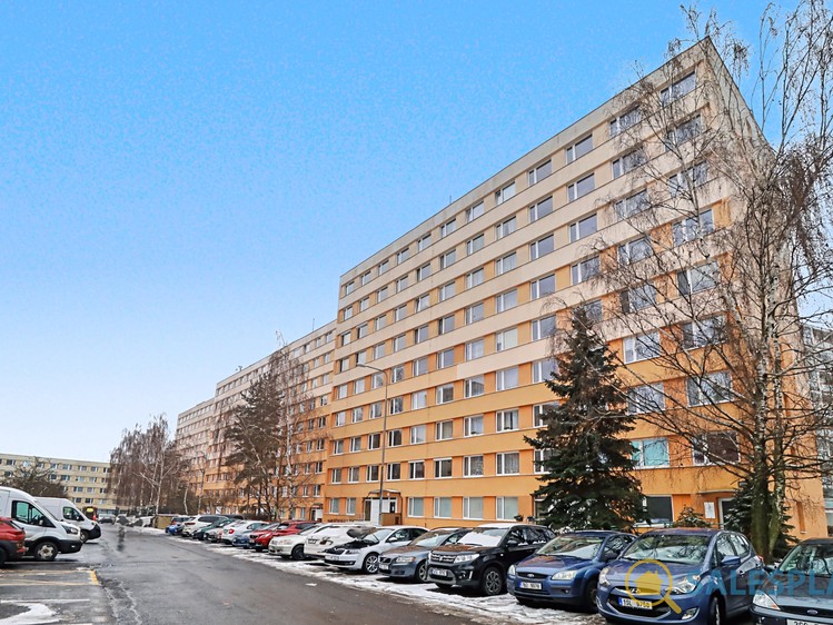 Prodej bytu 3+kk 77 m² - foto 1
