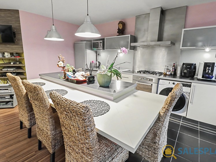 Prodej bytu 3+kk 77 m² - foto 6