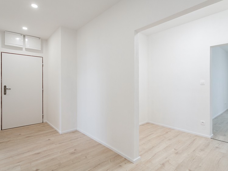 Prodej bytu 3+kk 66 m² (Jednopodlažní) - foto 2