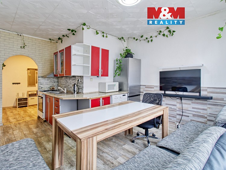 Prodej bytu 2+1 59 m² - foto 1