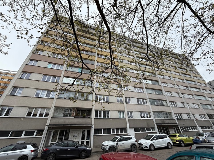 Prodej bytu 1+kk 27 m² - foto 4