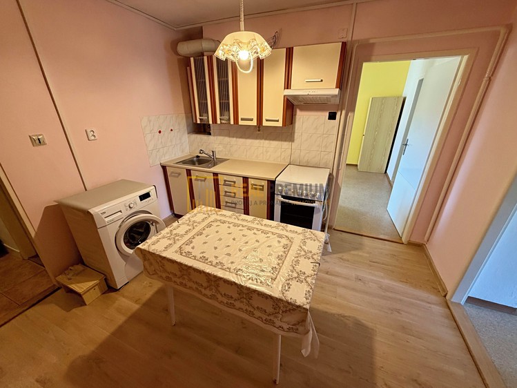Prodej bytu 3+1 71 m² - foto 2