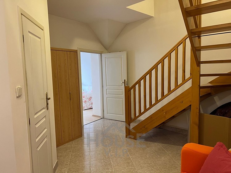 Prodej bytu 2+kk 70 m² (Mezonet) - foto 4