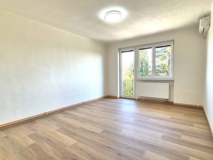 Prodej bytu 3+1 83 m² - foto 3