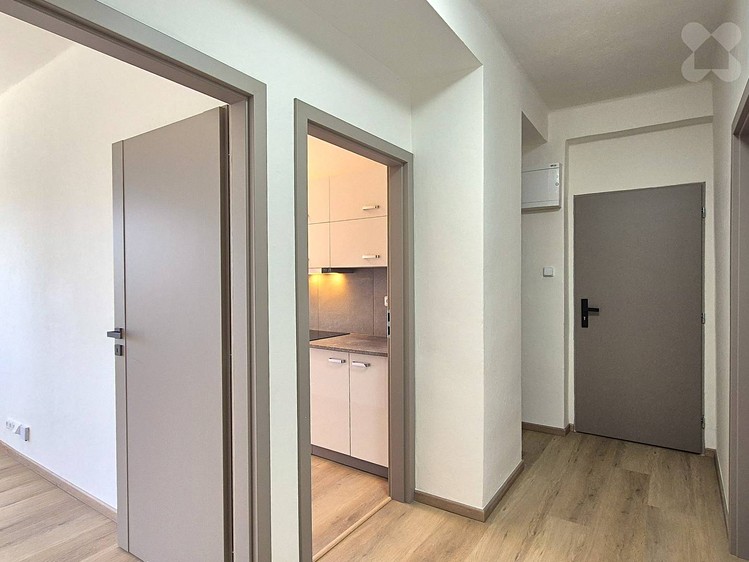 Prodej bytu 3+1 83 m² - foto 4