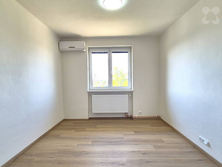 Prodej bytu 3+1 83 m² - foto 5