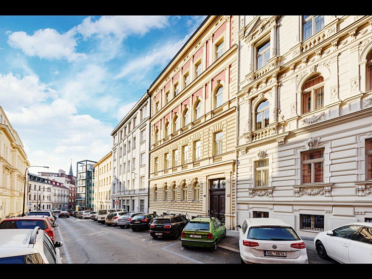 Prodej bytu 2+kk 49 m² - foto 2