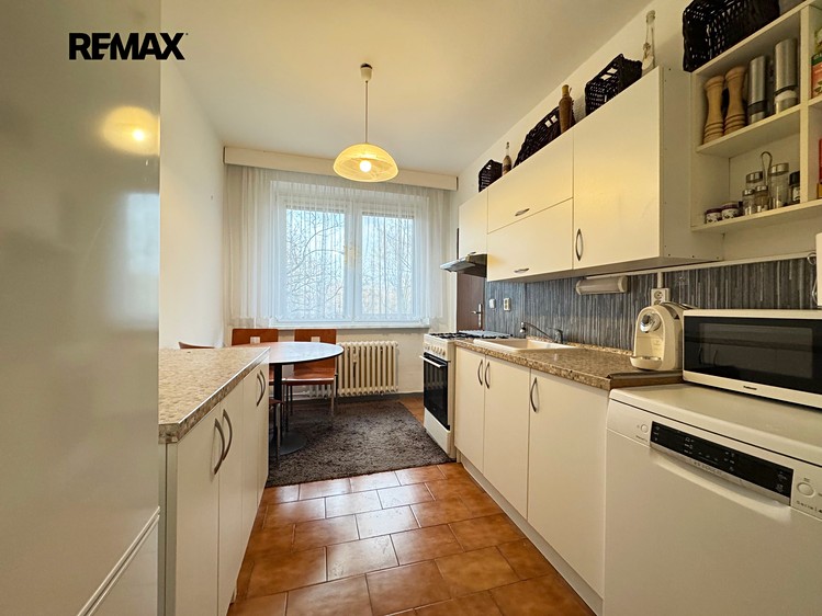 Prodej bytu 2+1 56 m² - foto 2