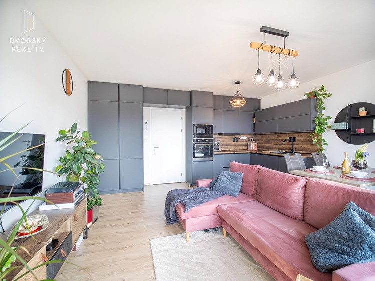 Prodej bytu 3+kk 74 m² - foto 3