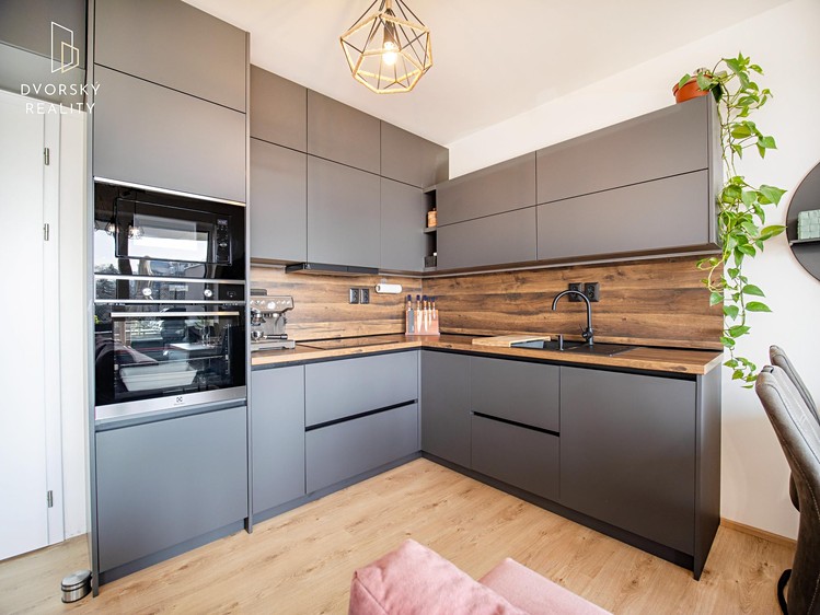 Prodej bytu 3+kk 74 m² - foto 4