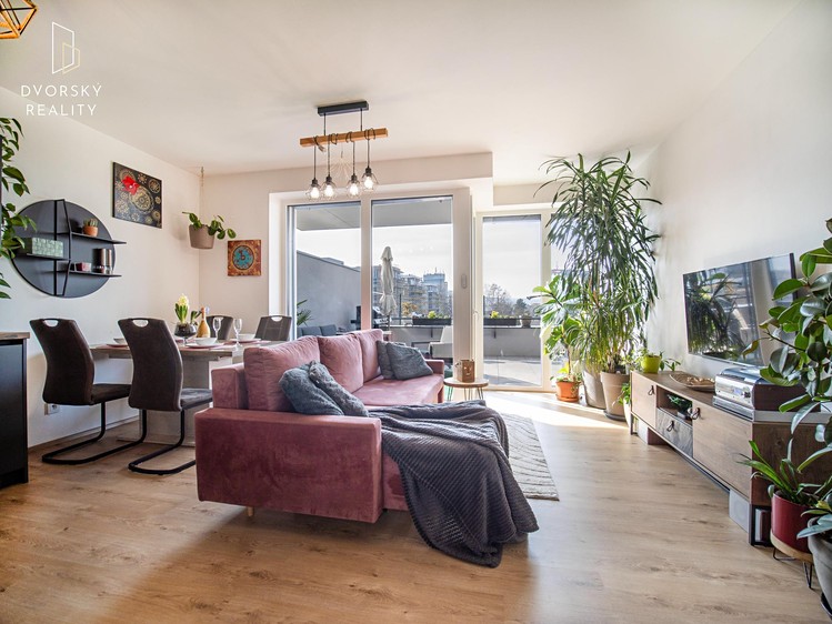 Prodej bytu 3+kk 74 m² - foto 2