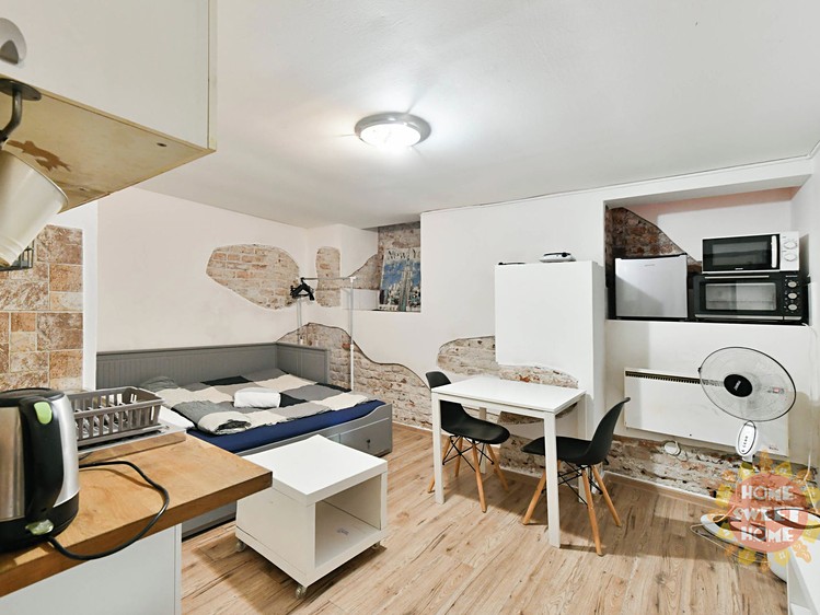 Prodej bytu atypické 83 m² - foto 2